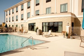 Holiday Inn Express & Suites Schulenburg