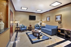 Holiday Inn Express Hotel & Suites Sealy