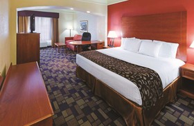 La Quinta Inn & Suites by Wyndham Seguin