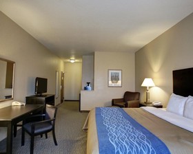 Spark by Hilton Selma