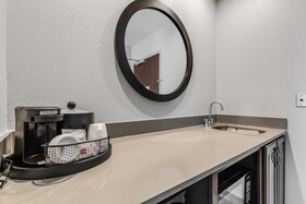 Hampton Inn and Suites Selma-San Antonio-Randolph AFB Texas