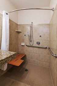Holiday Inn Express & Suites Selma