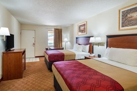 Motel 6 Shamrock, TX