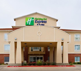Holiday Inn Express & Suites Shamrock North
