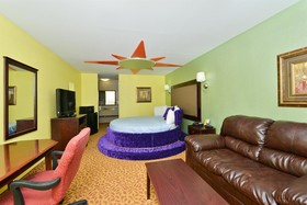 Scottish Inns & Suites Shenandoah Woodlands
