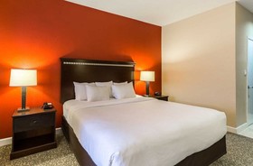 Comfort Suites Shenandoah - The Woodlands