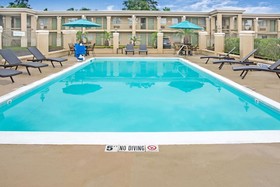 Days Inn by Wyndham Shenandoah