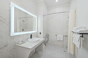 SureStay by Best Western Houston Southeast