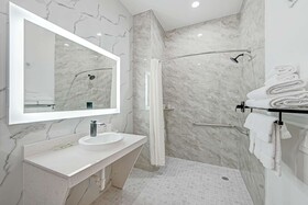 SureStay by Best Western Houston Southeast
