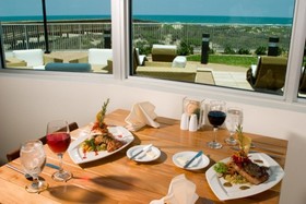 Peninsula Island Resort & Spa