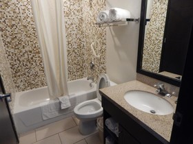 Peninsula Island Resort & Spa