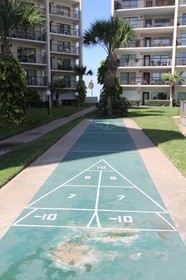 Royale Beach & Tennis Club