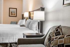 Suites at Sunchase