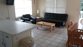 Upper Deck Hotel and Bar -Adults Only