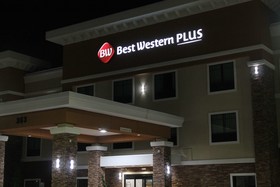 Best Western Plus Spring Inn & Suites