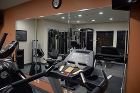 Best Western Plus Spring Inn & Suites