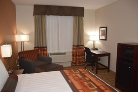 Best Western Plus Spring Inn & Suites