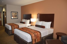 Best Western Plus Spring Inn & Suites
