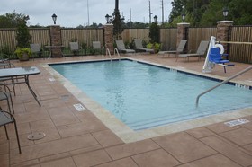 Best Western Plus Spring Inn & Suites