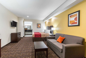 Scottish Inns & Suites