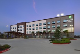 Holiday Inn Express & Suites Houston North - Woodlands Area