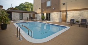 Holiday Inn & Suites Spring - The Woodlands Area