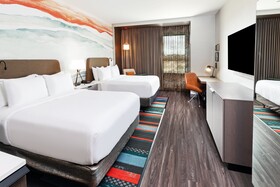 Hotel Indigo Spring – Woodlands Area