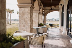 Hotel Indigo Spring – Woodlands Area