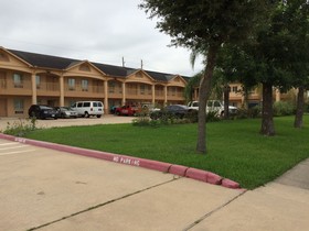 Executive Inn & Suites