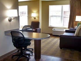 Sonesta Simply Suites Stafford