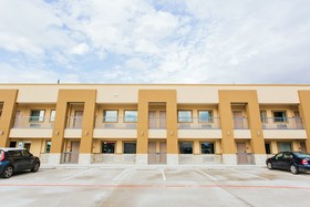 Budget Host Inn & Suites Sugar Land