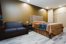 Budget Host Inn & Suites Sugar Land