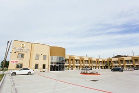 Budget Host Inn & Suites Sugar Land