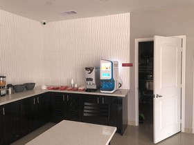 Budget Host Inn & Suites Sugar Land