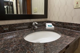 Heritage Inn Suites Houston Sugar Land, Trademark by Wyndham