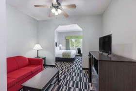 Holiday Inn Express & Suites Sulphur Springs