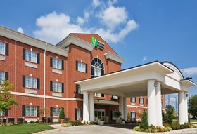 Clarion Pointe Sulphur Springs