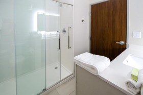 Holiday Inn Express & Suites Taylor