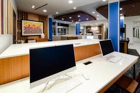 Holiday Inn Express & Suites Taylor