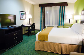 Holiday Inn Express & Suites Temple - Medical Center Area