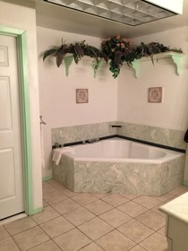 Ranch House Inn & Suites