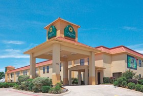 Red Roof Inn Terrell