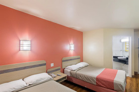 Motel 6 Terrell