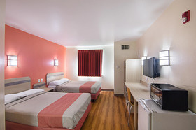 Motel 6 Terrell