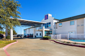 Motel 6 Terrell