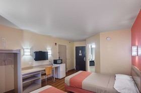 Motel 6 Terrell