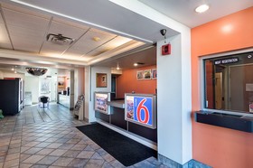 Motel 6 Terrell