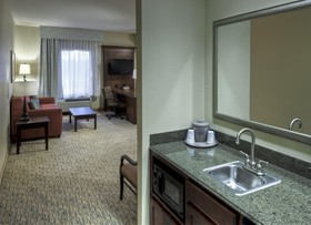Hampton Inn & Suites Texarkana