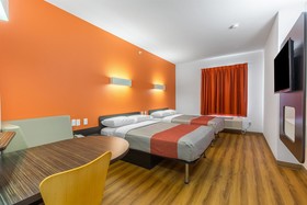 Motel 6 Texas City, TX - I-45 South
