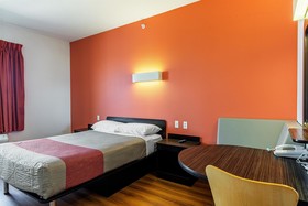 Motel 6 Texas City, TX - I-45 South